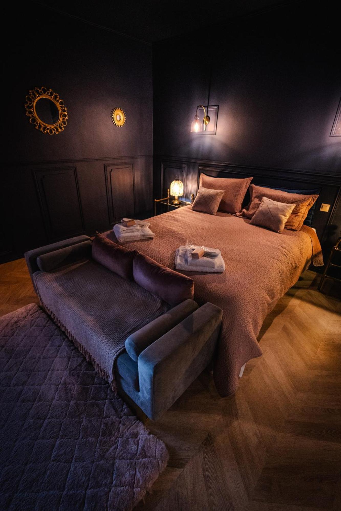 Maison D'Hotes De Charme "La Belle Dame Sans Regrets" Talairan Exteriér fotografie